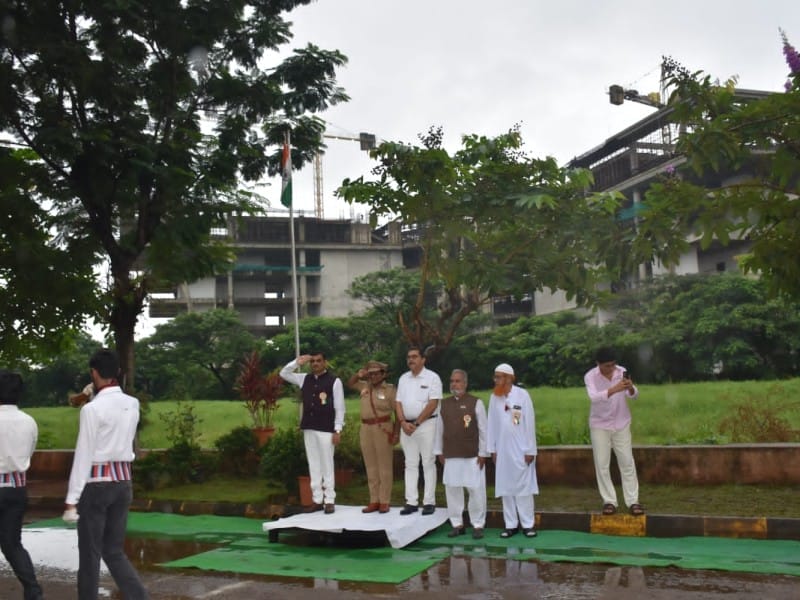 15 August 2025-26 - 04