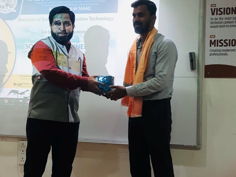 Seminar on Software Engineering 2025-26 - 01